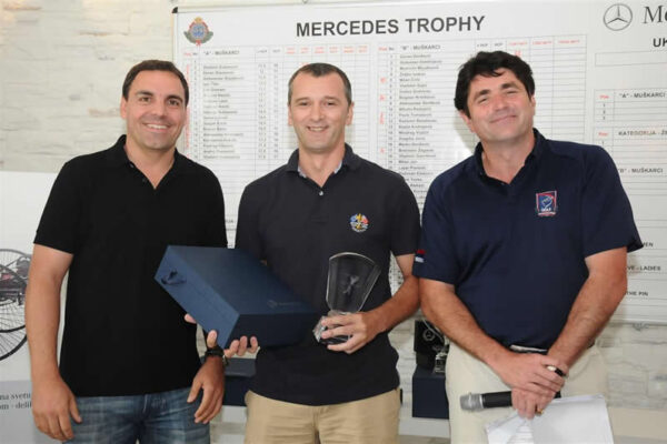 golf-klub-beograd-mercedes-trophy-18i19062011-97