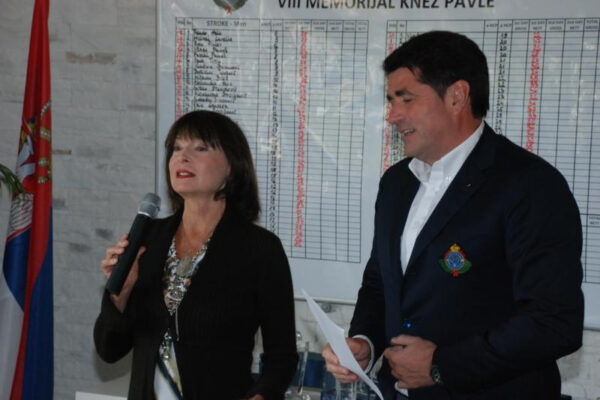 golf-klub-beograd-viii-memorijal-knez-pavle-26i27052012-nagrade-20
